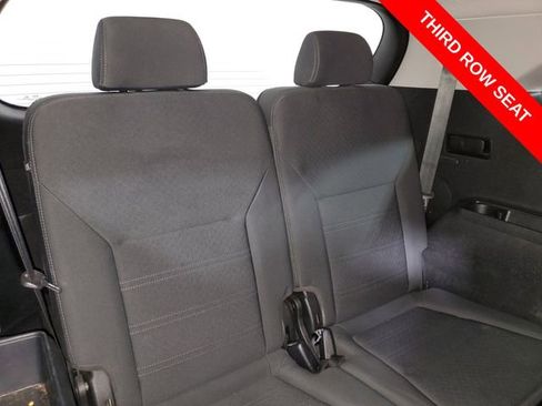 Used 2019 Kia Sorento LX image 12