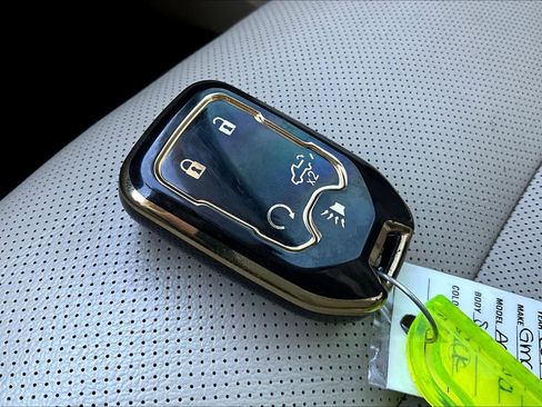 Used 2019 GMC Acadia Denali image 25