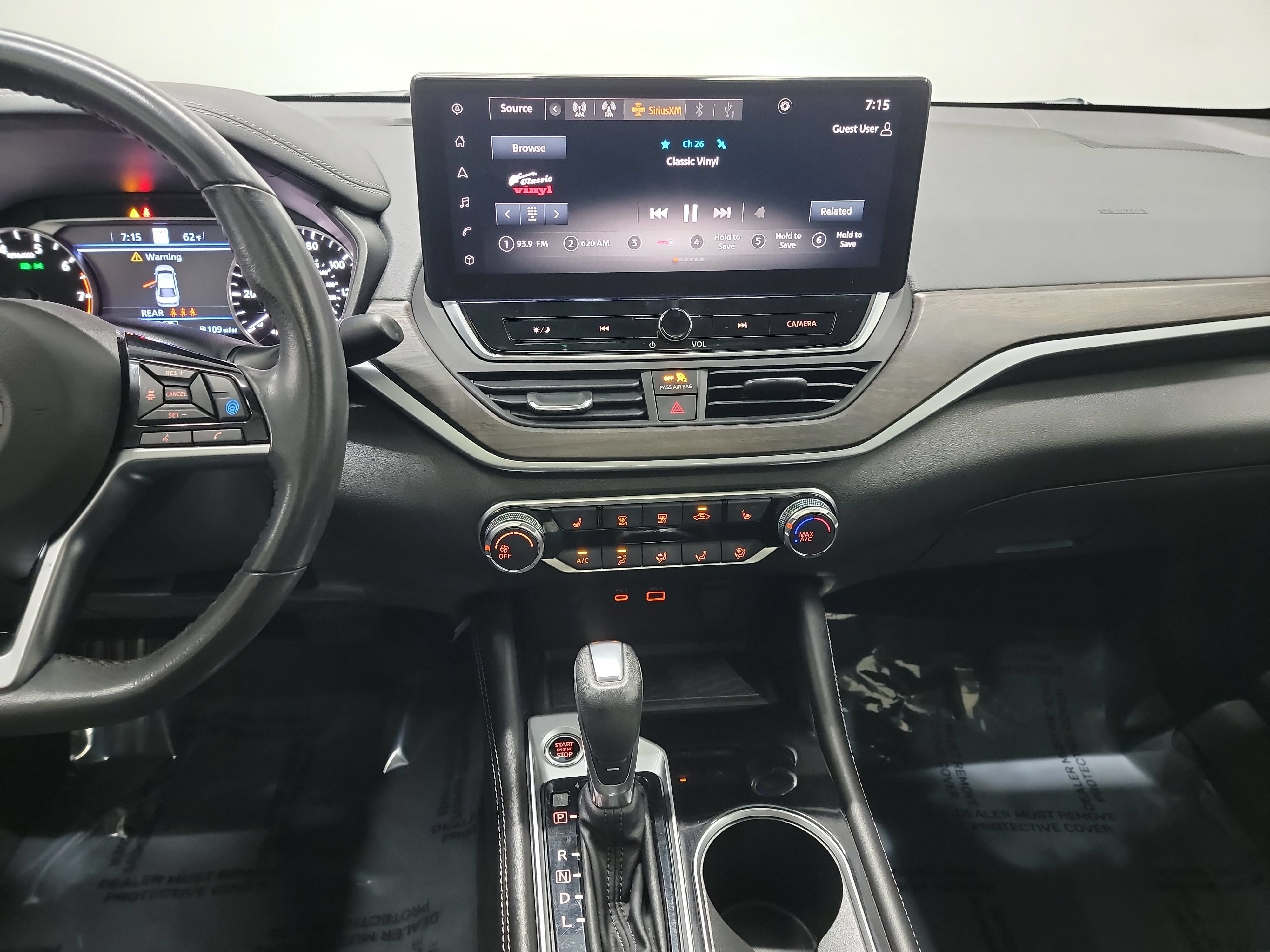 Used 2023 Nissan Altima 2.5 SV w/ SV Premium Package FWD image 20