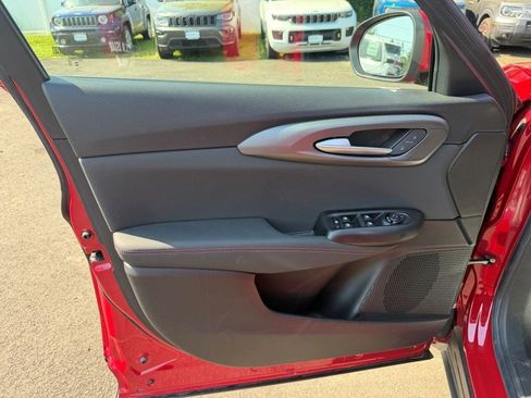 Used 2024 Dodge Hornet GT AWD/4WD image 9