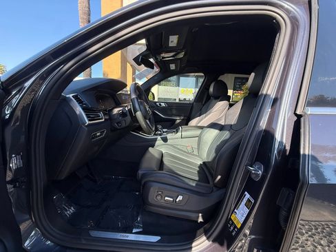 Used 2019 BMW X5 xDrive40i w/ Premium Package 2 AWD/4WD image 10