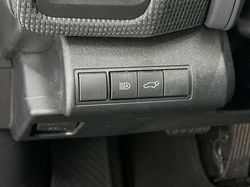 Used 2024 Subaru Solterra AWD/4WD image 17