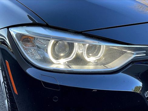 Used 2015 BMW 335i xDrive Sedan AWD/4WD image 30
