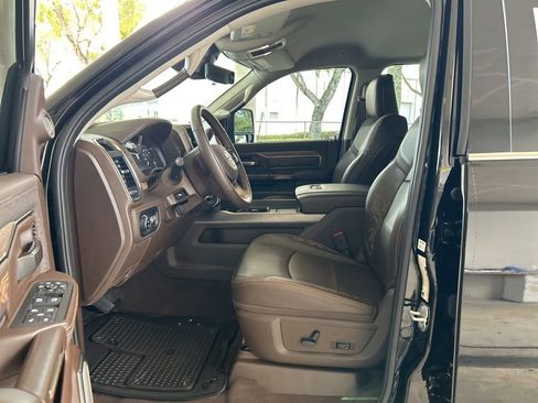 Used 2025 RAM 2500 Limited image 5