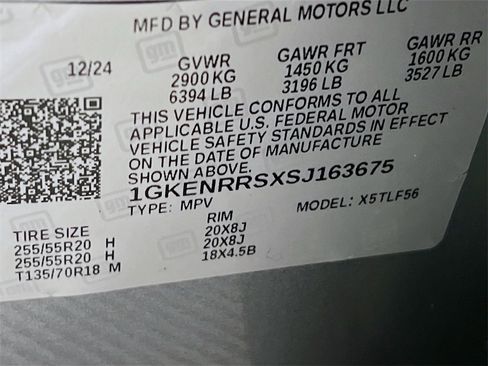 Used 2025 GMC Acadia Denali w/ LPO, Floor Liner Package image 29