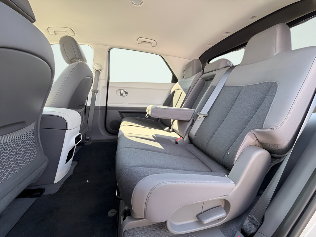 Used 2023 Hyundai Ioniq 5 SE w/ Cargo Package RWD image 21
