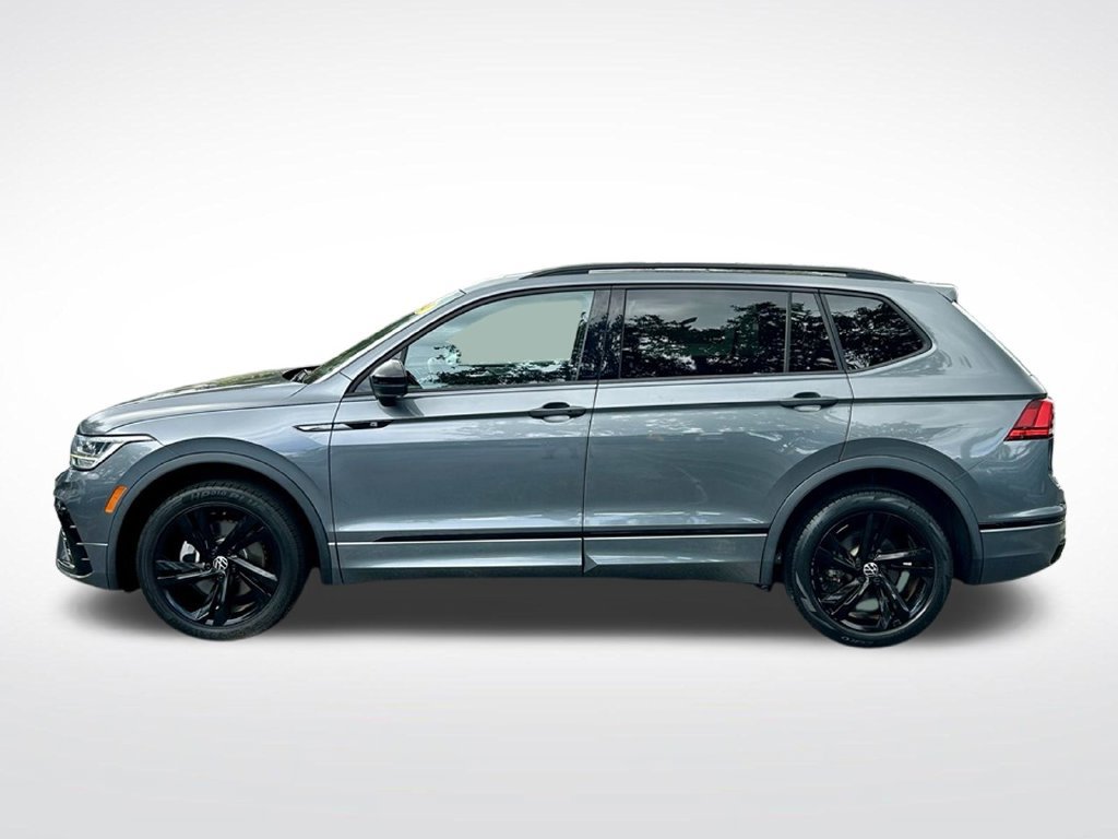 Used 2023 Volkswagen Tiguan SE R-Line FWD image 8