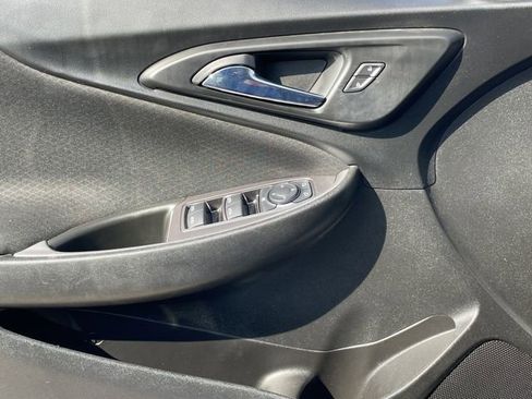 Used 2021 Chevrolet Malibu LS image 22