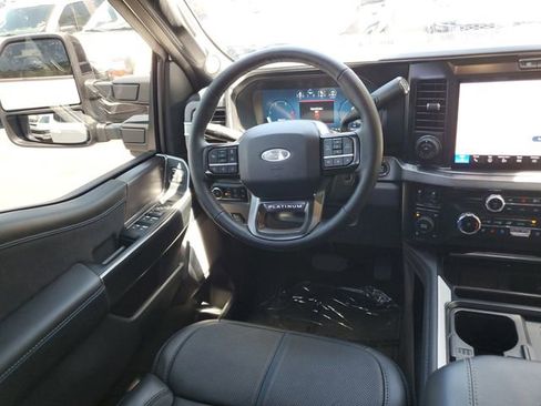 Used 2026 Ford F250 Platinum AWD/4WD image 13