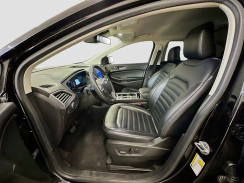 Used 2022 Ford Edge SEL image 13