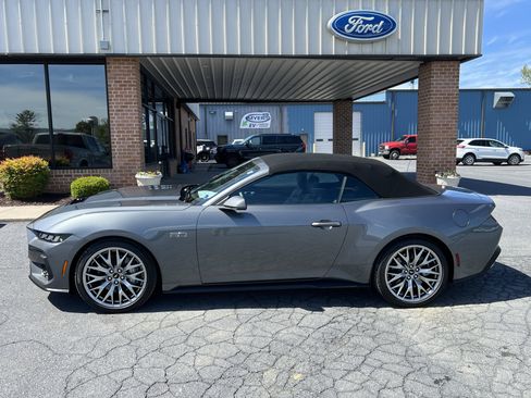 Used 2024 Ford Mustang GT Premium RWD image 1