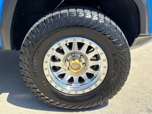 Used 2023 GMC Canyon AT4 w/ AT4 Premium Package AWD/4WD image 28