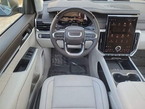 New 2026 GMC Acadia Denali w/ Super Cruise Package image 12