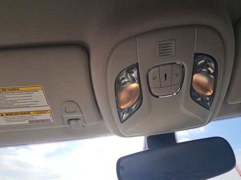 Used 2018 Jeep Compass Trailhawk w/ Leather Interior Group image 22