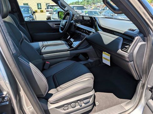 New 2026 INFINITI QX80 Autograph AWD/4WD image 21