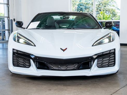 Used 2023 Chevrolet Corvette Z06 w/ Stealth Interior Trim Package image 3