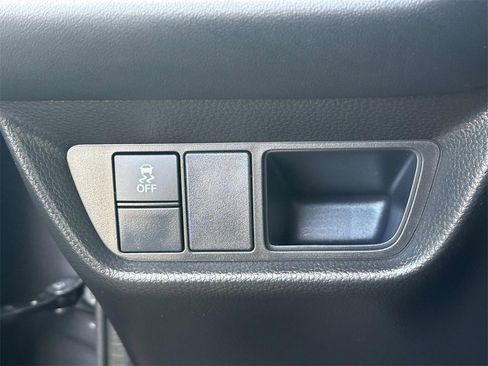 Certified 2023 Honda HR-V LX image 17