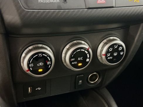 Used 2025 Mitsubishi Outlander Sport SE AWD/4WD image 23