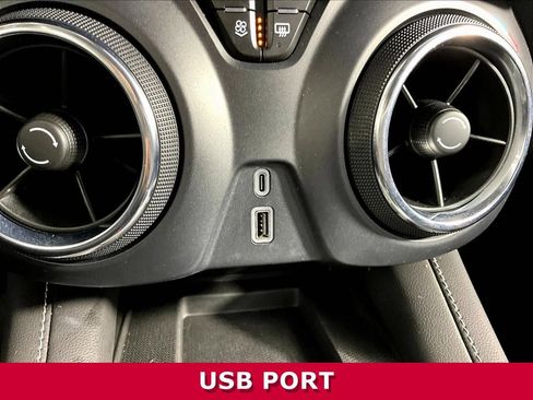 Used 2024 Chevrolet Blazer LT w/ Convenience Package FWD image 14