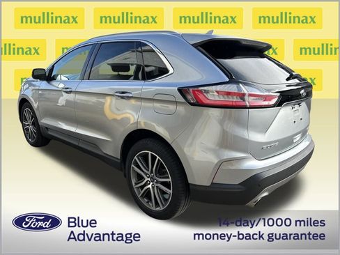 Used 2020 Ford Edge Titanium image 3