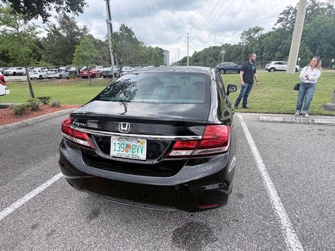 Used 2013 Honda Civic LX image 9