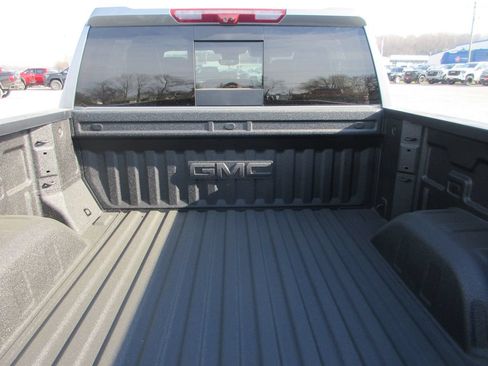 New 2026 GMC Sierra 1500 AT4X AWD/4WD image 7
