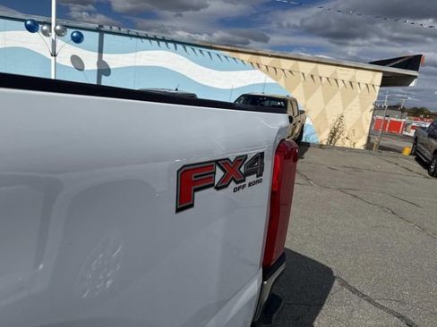 Used 2023 Ford F250 XLT image 13