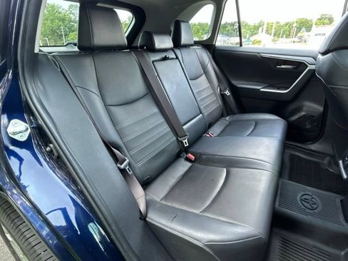 Used 2019 Toyota RAV4 Limited w/ Advanced Technology Package AWD/4WD image 41