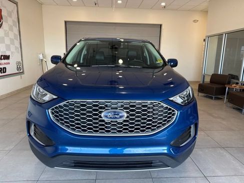 Used 2024 Ford Edge SEL AWD/4WD image 2