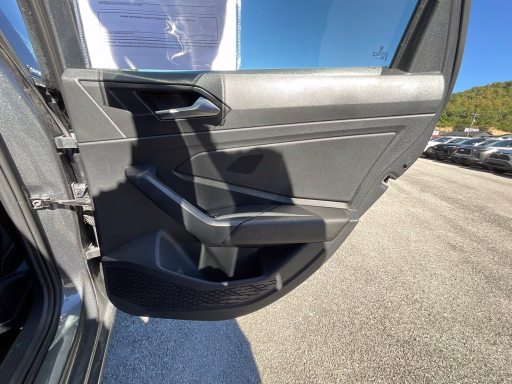Used 2025 Volkswagen Jetta Sport FWD image 23
