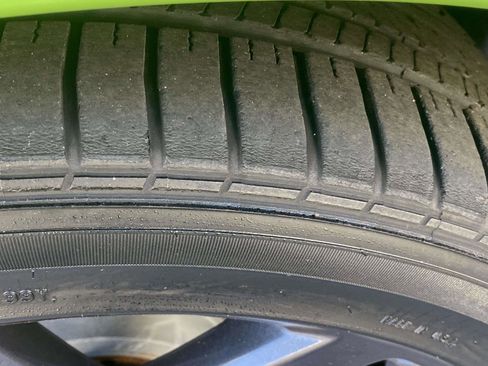 Certified 2023 Dodge Challenger R/T w/ Plus Package image 15