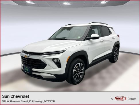 Certified 2024 Chevrolet TrailBlazer LT AWD/4WD image 1