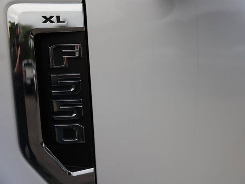 Certified 2022 Ford F550 4x4 Regular Cab Super Duty w/ Power Equipment Group image 23