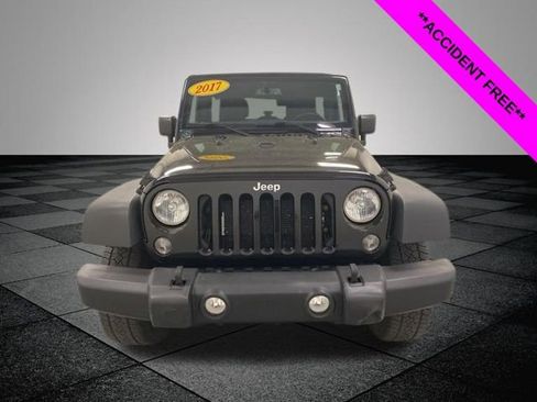 Used 2017 Jeep Wrangler Unlimited Sport w/ Quick Order Package 24S AWD/4WD image 2