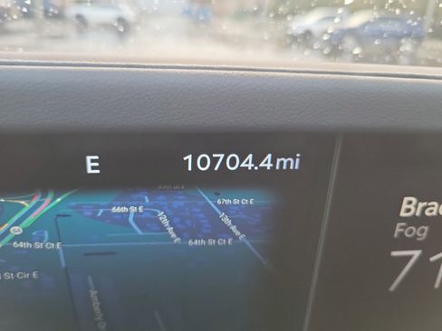 Used 2025 Lincoln Nautilus Reserve image 21