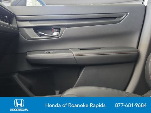 Certified 2025 Honda CR-V Sport-L image 27