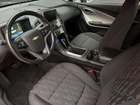 Used 2015 Chevrolet Volt FWD image 23
