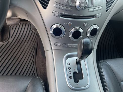 Used 2011 Subaru Tribeca Touring image 32