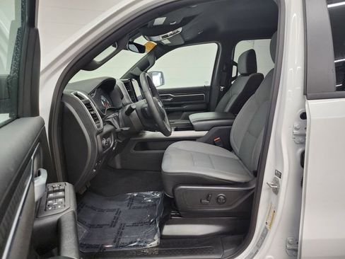 Used 2025 RAM 1500 Big Horn AWD/4WD image 12