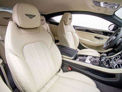 New 2026 Bentley Continental GT image 12
