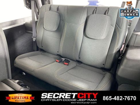 Used 2025 Jeep Wrangler Sport AWD/4WD image 26