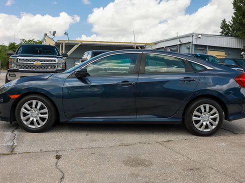 Used 2017 Honda Civic LX image 4