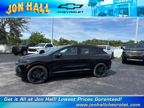 New 2025 Chevrolet Equinox EV RS image 4