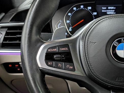 Used 2021 BMW 430i Coupe w/ M Sport Package image 30