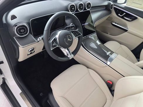 New 2026 Mercedes-Benz GLC 300 4MATIC image 7