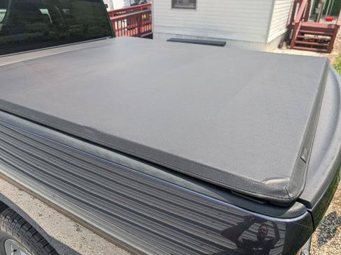Used 2018 RAM 1500 Express w/ Express Value Package AWD/4WD image 13