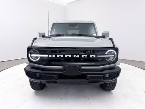 Used 2024 Ford Bronco Outer Banks image 13