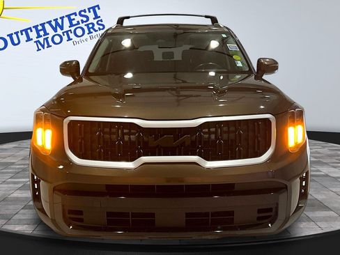 Used 2024 Kia Telluride S w/ S Sunroof Package AWD/4WD image 2