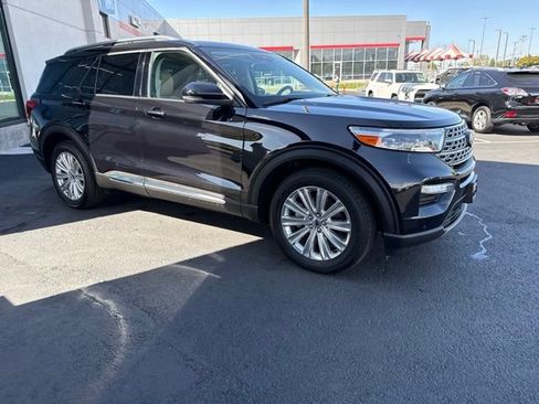 Used 2020 Ford Explorer Limited w/ Class III Trailer Tow Package AWD/4WD image 8