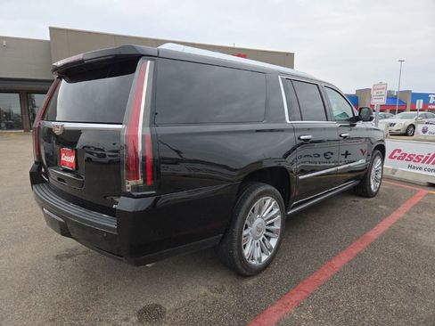 Used 2015 Cadillac Escalade ESV Platinum image 5